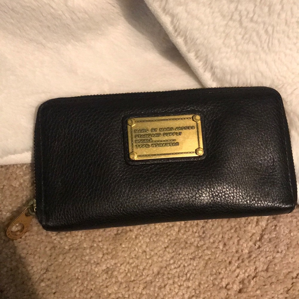 Authentic Marc Jacobs Wallet
